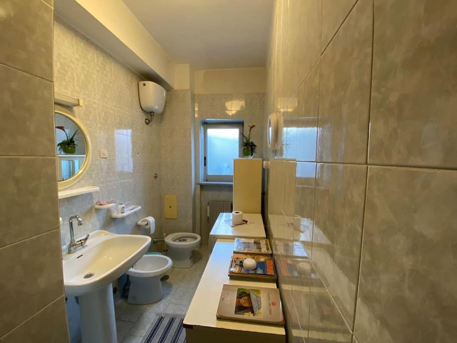 Appartement La Casa Di Mio Padre à Naples Extérieur photo