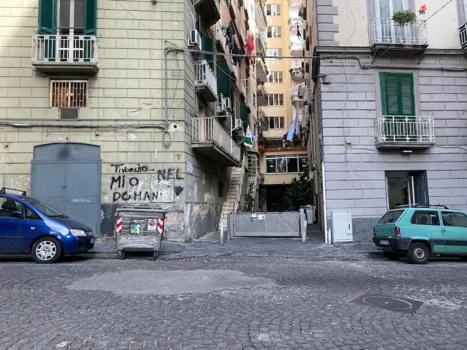 Appartement La Casa Di Mio Padre à Naples Extérieur photo