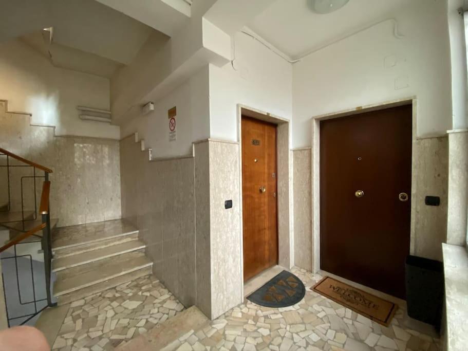 Appartement La Casa Di Mio Padre à Naples Extérieur photo